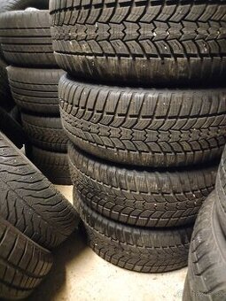 Zimní sada pneu na FORD 215/55R16 s disky