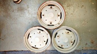 Disky kol Fiat 126 starý typ 4x190