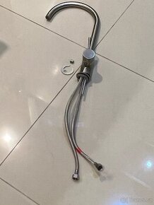 Ikea – zachovalá kuchyňská mísící baterie včetně hadiček