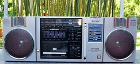 Sharp - GF-9500 - Boombox - Stereo