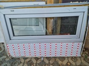 Plastová okna - rámy (50x117cm) - 5ks