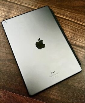 iPad 8. Gen. 128GB - top stav