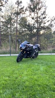Yamaha YZF R125