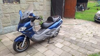 Piaggio x9 evo
