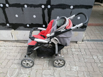 Starší sportovní kočárek AT-4 Steerable