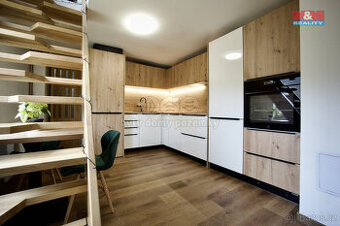 Prodej chaty, 72 m², Vsetín, ul. Semetín