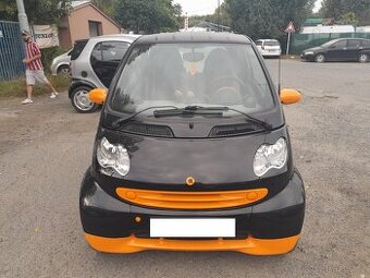 Pronájem auta Smart For Two na rozvoz Bolt Food, Wolt atd. - 1