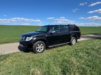 Nissan Navara D40 2.5TD 126kw Japonec, Webasto