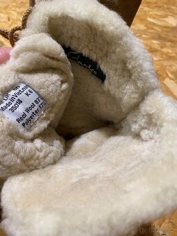 Clarks-dámské boty zimní semišové, vlna