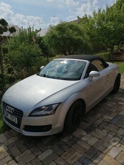 Audi AE ROADSTER