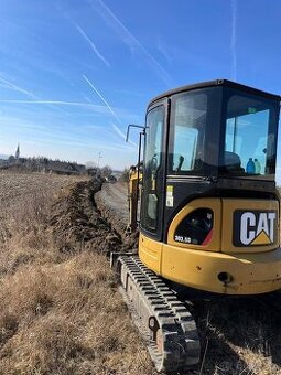 Bagr minibagr CAT Caterpillar 303.5d cr