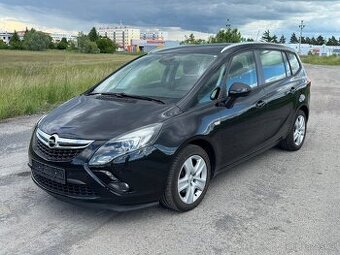 Opel Zafira Tourer 1.4T 103kw, rv 2013, 1.MAJITEL, 146.000km