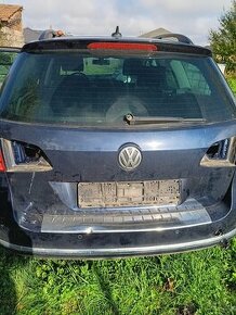 Páté dveře passat b7 LH5X