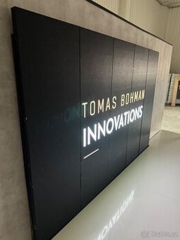 REKLAMNÍ LED PANEL, SVĚTELNÁ REKLAMA, LED TOTEM
