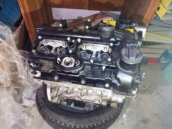 Motor BMW 2.0 i N28 F22 1G93