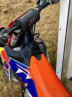 Karbonový držák sedla pro KTM 2023 a novější