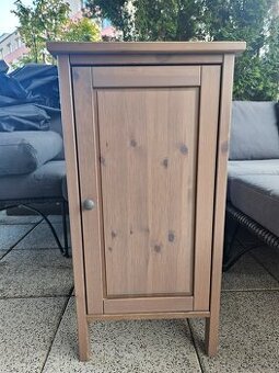 Skříňka Hemnes - noční stolek