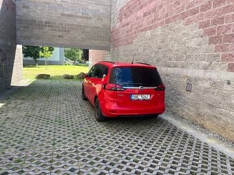 Opel Zafira C 2015 puvod ČR