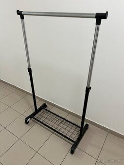 Pojízdný věšák GUDME JYSK