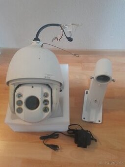 Kamera Hikvision DS-2DE7230IW-AE