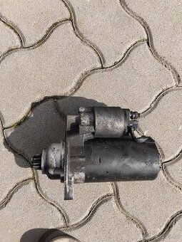 Startér skoda octavia 1