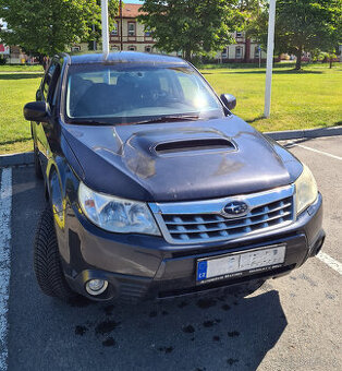 PRODÁM SUBARU FORESTER 2.0; R.V. 2012; 108 kW; 4x4