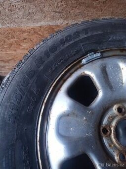 Dacia Duster, sada plechových kol R16