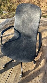 Kancelářská židle s područkami Ikea