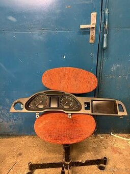 Přístrojová deska A6 C6