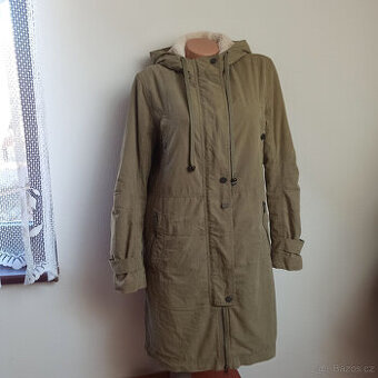 dámský zimní kabát 42-44 COMMA CASUAL IDENTITY TOP STAV