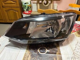 Škoda Fabia 3 př. levé světlo H4
