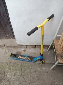 Freestyle koloběžka Dominátor