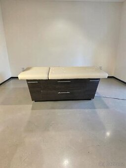 Masážní stůl / lehátko