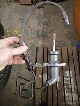 Spojkovy válec e46 bmw 320d