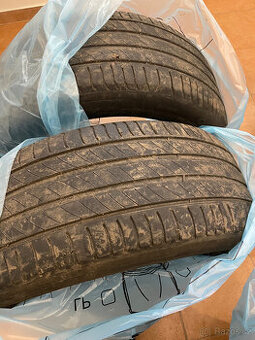 Letní sada Michelin e-Primacy 235/45 R18 pro Tesla Model 3