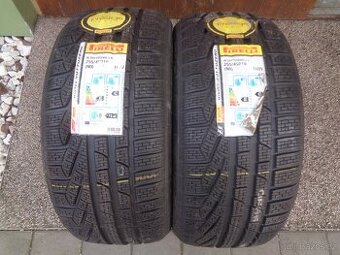 Zimní pneu 255/45/19 R19 Pirelli - NOVÉ