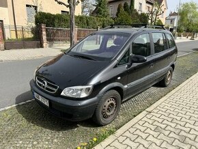 Opel Zafira 2,2 DTI 16V