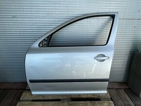 Škoda Octavia 2 levé přední dveře