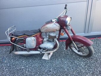 Jawa 250/353 kývačka