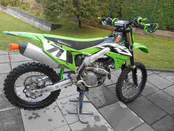 Kawasaki KX450 F 2022