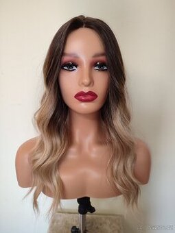 Nová vlnitá přirozená ombré Lacefront paruka