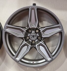 zátěžová německá alu R3 WHEELS 9x20" 5x120 ET35 R20