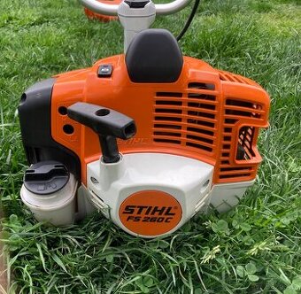 Profesionální křovinořez STIHL FS 260