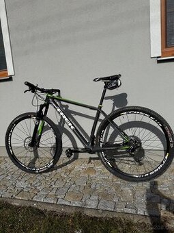 Horské kolo Trek Superfly 9.8 Carbon