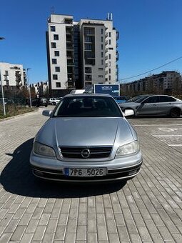 Opel omega