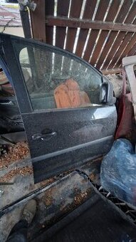 vw caddy maxi části karoserie 2013 stejná bez agregátu