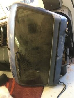 kridlo + dvere peugeot 106 XSI rallye tehlice Saxo VTS