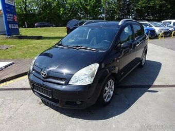 Toyota Corolla Verso 2,2 D-4D, 7 MÍST