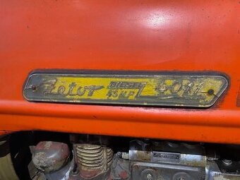Znak Zetor 4011
