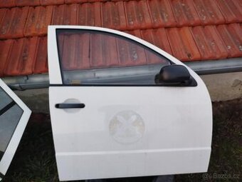 Dvěře Fabia 1 bílá 1026